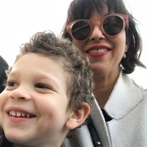 Meet your Posher, Carrie